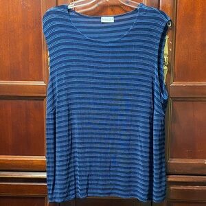 Ninety Woman Navy Striped Muscle stretchy size 4X Tee shirt